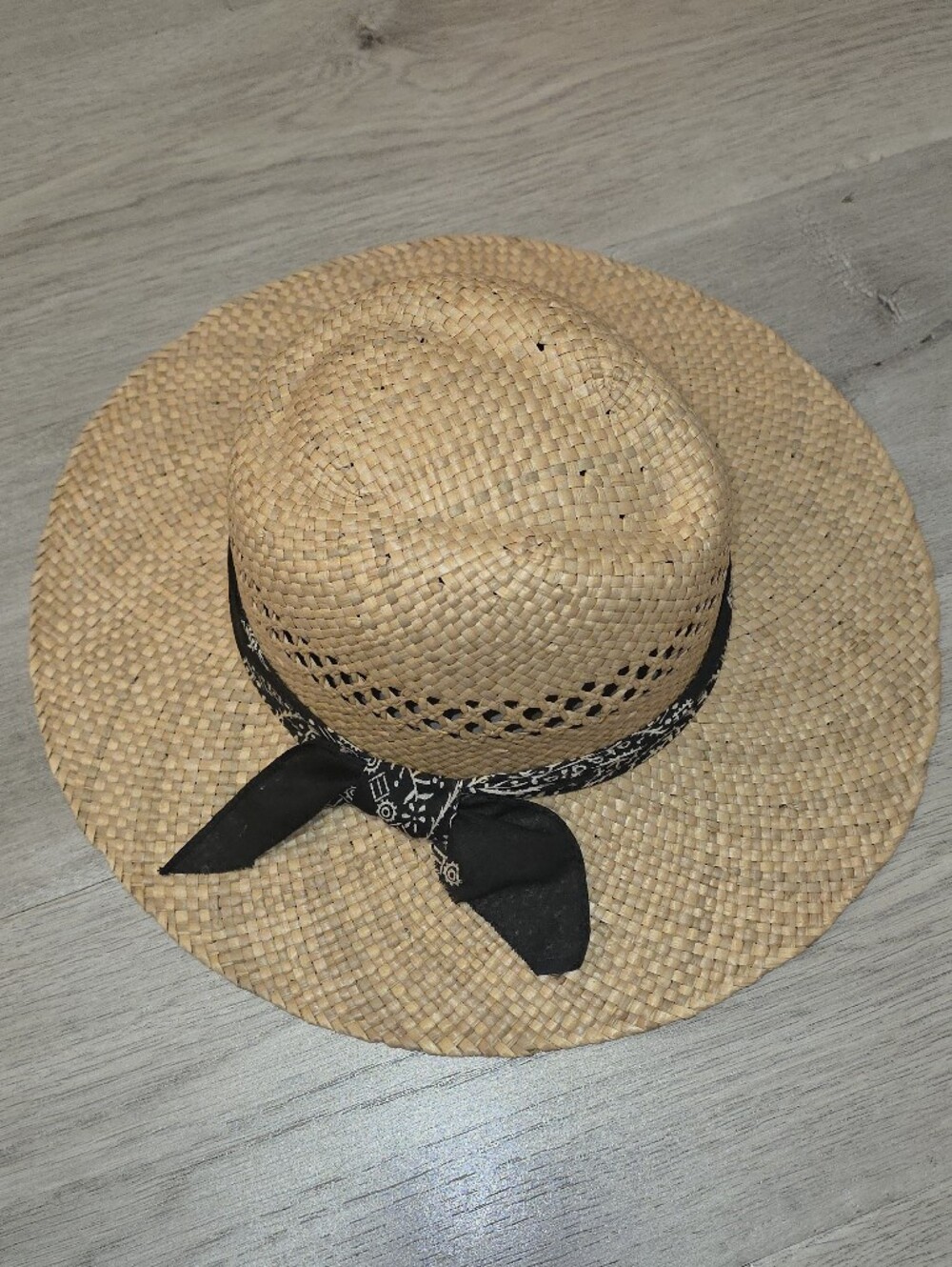 Straw Wide-Brim Sun Hat with Black Bandana Accent